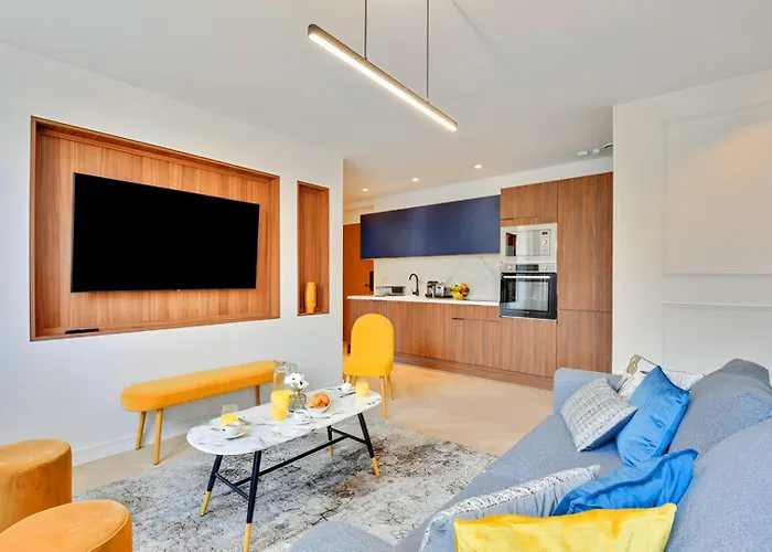 Bluestay 86 - 13 Apartman